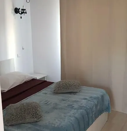 Πανσιόν Bella Costinești